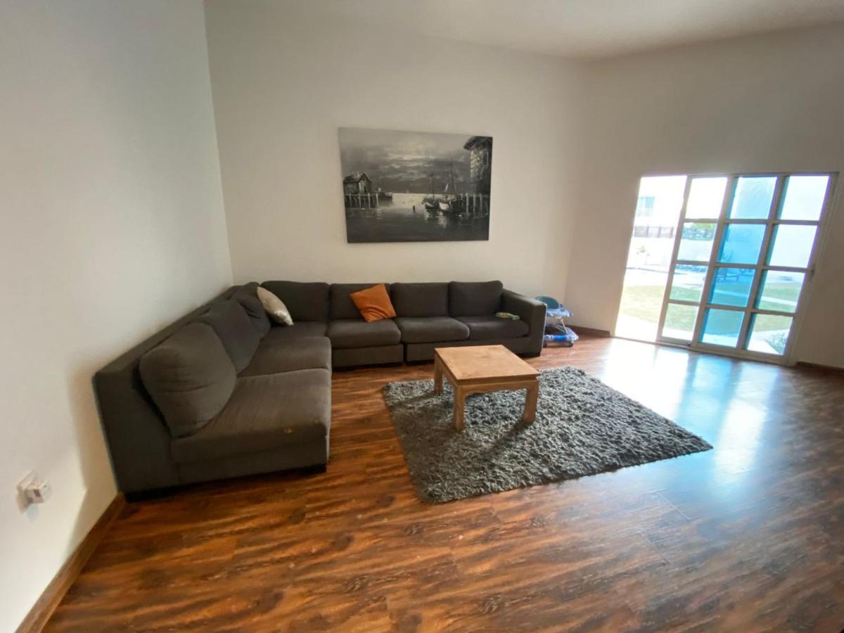 Comfortable Private Rooms In Compound Housing Dubai Eksteriør bilde